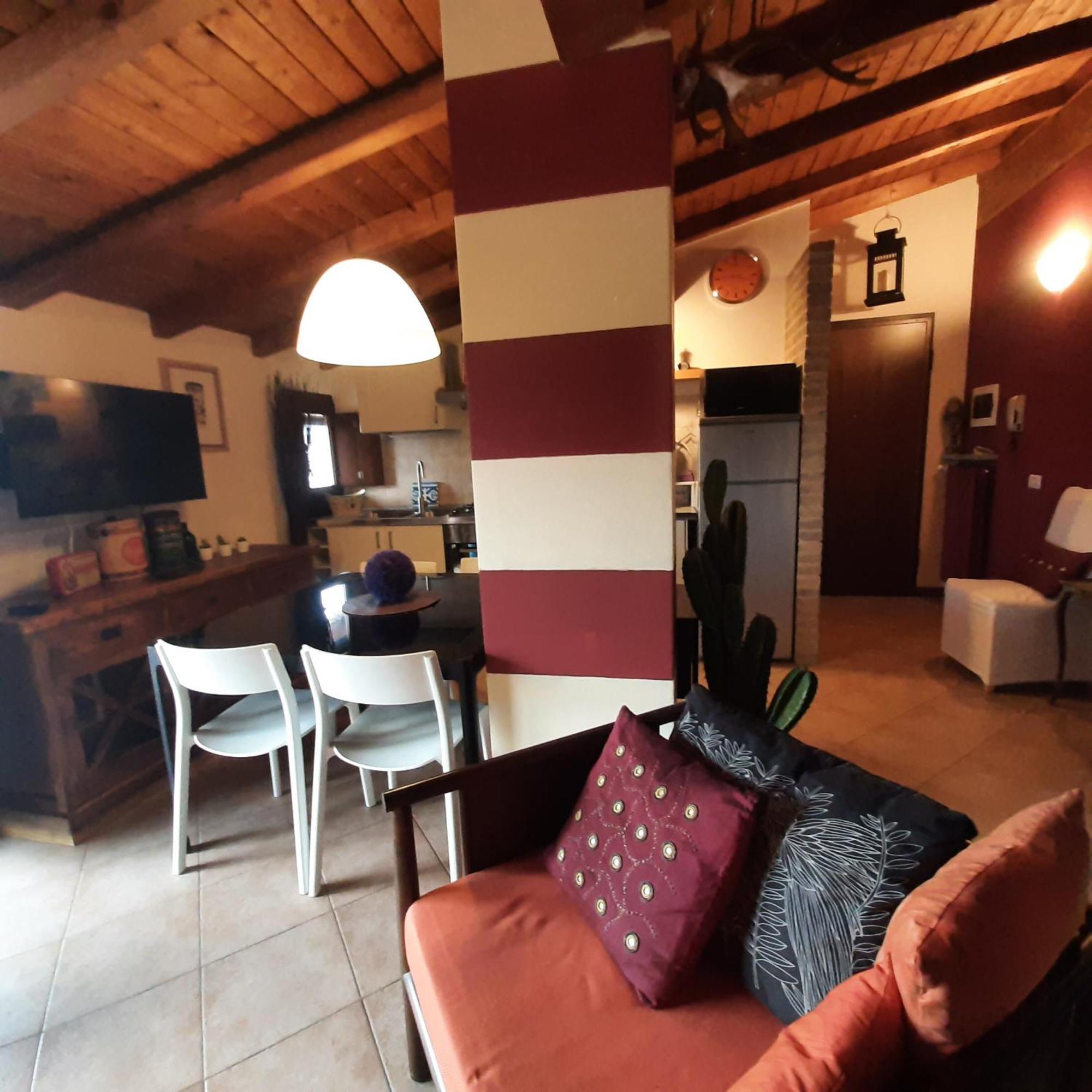 Nuovo Interno Nuova Atmosfera Stazione Beato Matteo Appartement Vigevano Buitenkant foto
